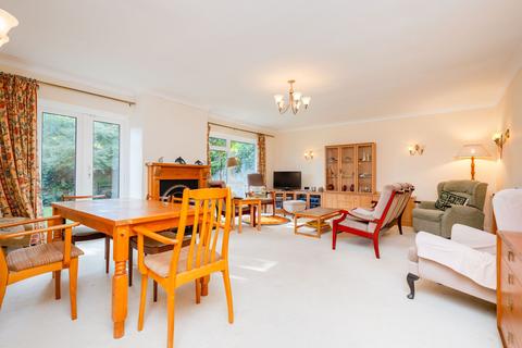 undefined, Hadmans Close, Horsham, RH12