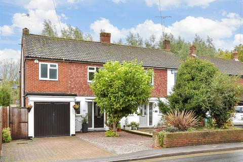 3 bedroom semi-detached house for sale, Station Road, Eynsford, Kent