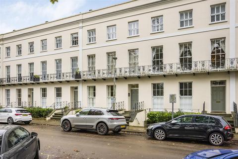 2 bedroom apartment for sale, Montpellier Spa Road, Cheltenham