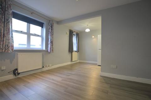 2 bedroom terraced house to rent, Witcombe Place, Gloucestershire GL52