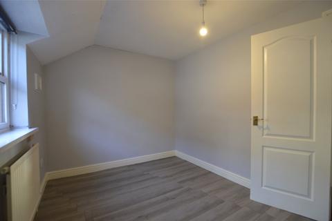 2 bedroom terraced house to rent, Witcombe Place, Gloucestershire GL52