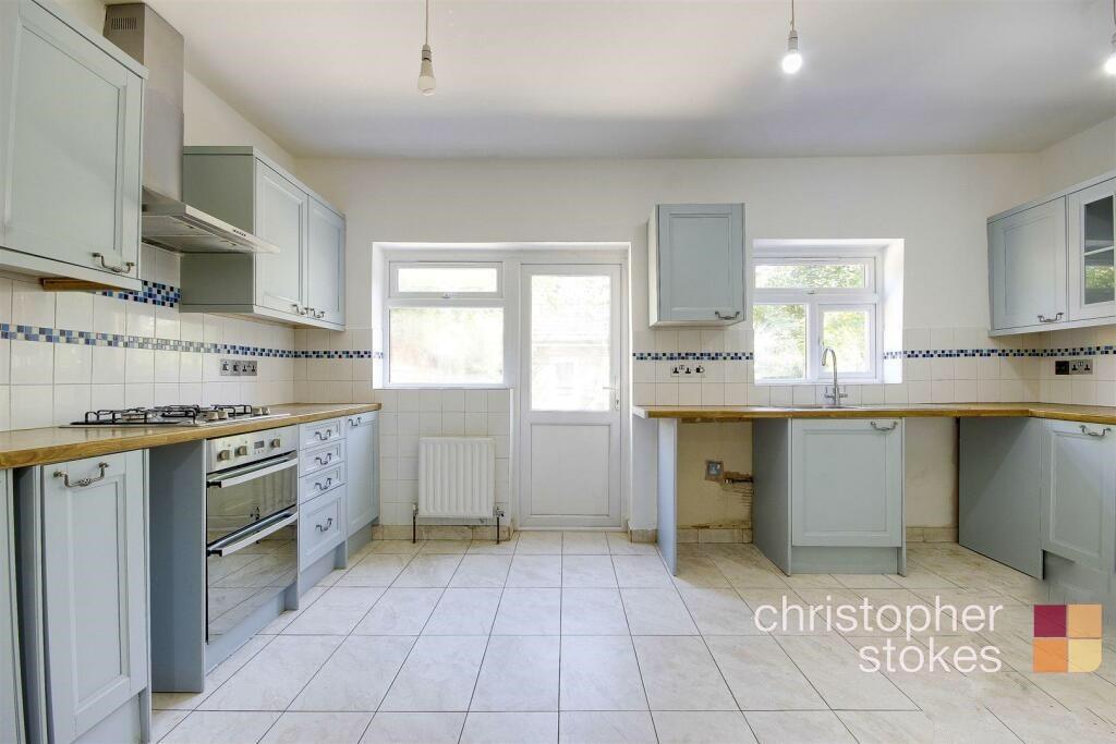 Malvern Road, Enfield, Greater... 3 bed terraced house to rent £2,300