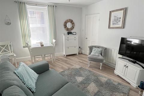 2 bedroom end of terrace house for sale, Dartmouth Town Centre