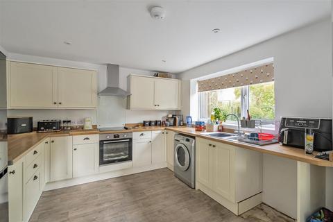 3 bedroom apartment for sale, Dorchester Road, Maiden Newton