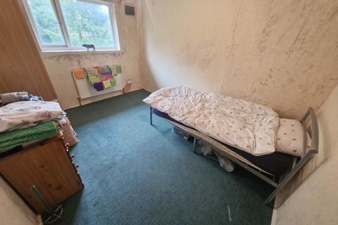 17 Fermor Crescent, Luton, LU2 9HU