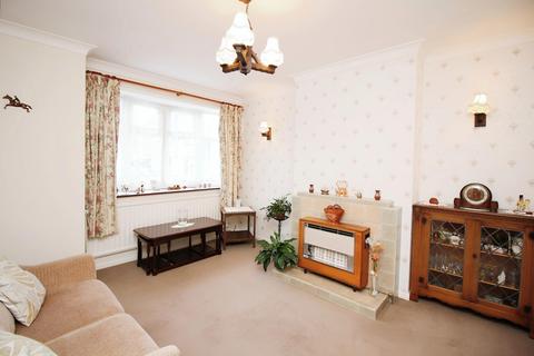 3 bedroom semi-detached house for sale, South Avenue, Leicester Forest East, LE3