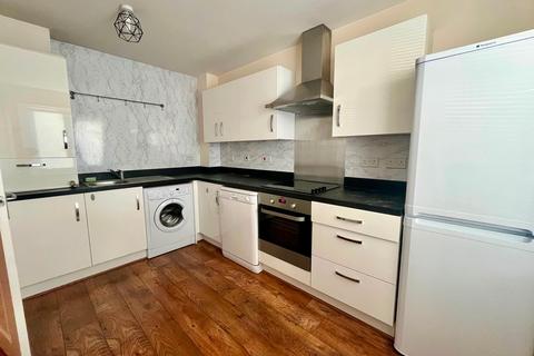 3 bedroom terraced house to rent, Chester Pike, The Rise, Newcastle upon Tyne, NE15