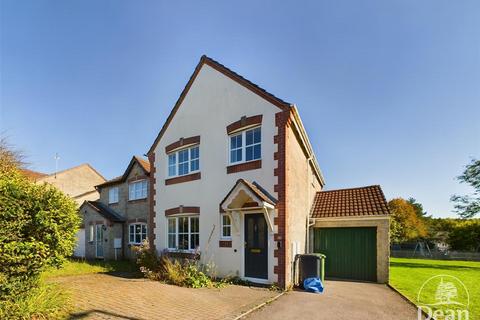 3 bedroom detached house for sale, Primrose Drive, Milkwall, Coleford