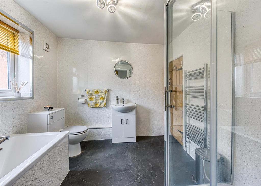 The Old Sweet Shop-bathroom2.jpg