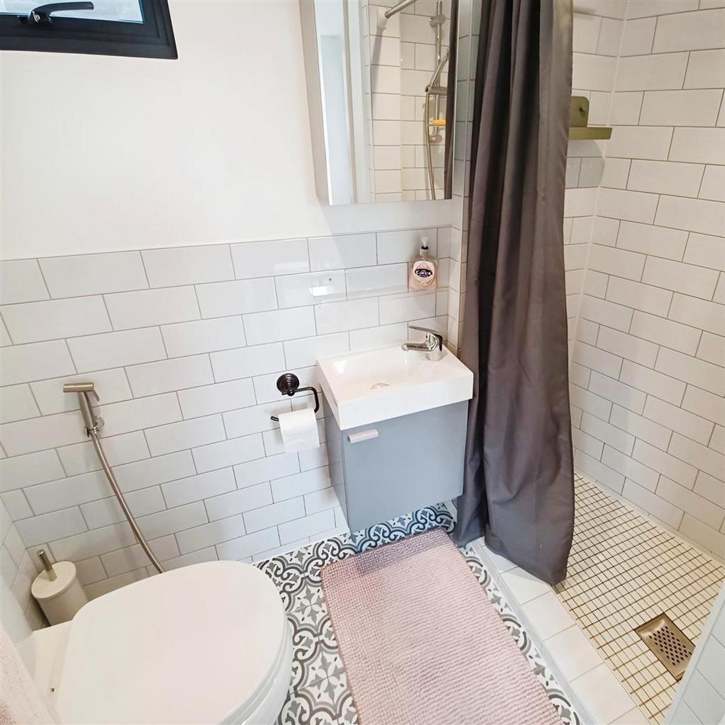 Summerhouse En Suite