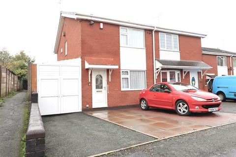 2 bedroom semi-detached house for sale, Brook Close, Crewe