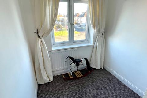21 Belton Avenue, Wednesfield, Wolverhampton, WV11 1AJ