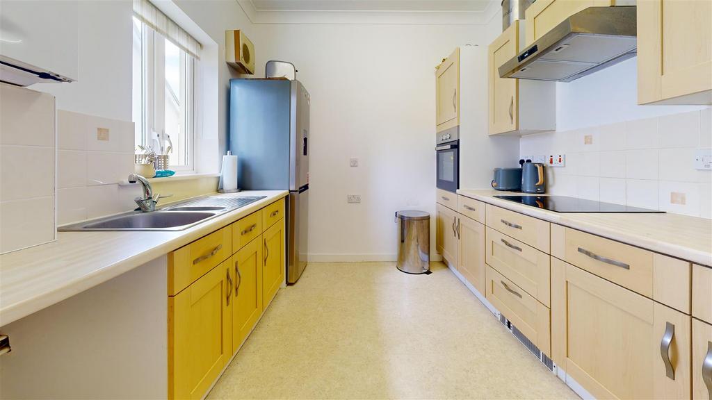 Foylebank-Kitchen 1.jpg