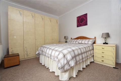 69 Bradford Road, Tingley, Wakefield, WF3 1RP
