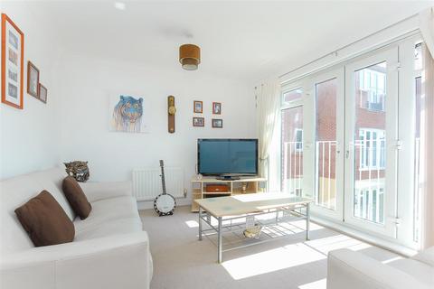 2 bedroom apartment for sale, Urbis, Wolf Lane, Windsor