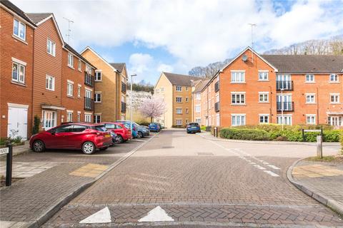 10, Wraysbury House Whitehead Drive, Strood, Rochester, ME2 2FY