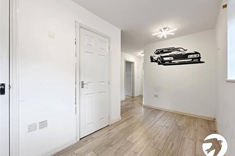 10, Wraysbury House Whitehead Drive, Strood, Rochester, ME2 2FY