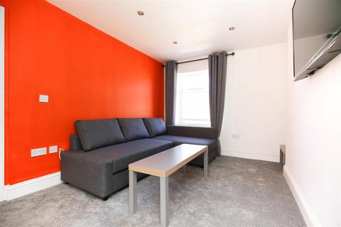 3 bedroom apartment to rent, St James Street, Newcastle Upon Tyne NE1