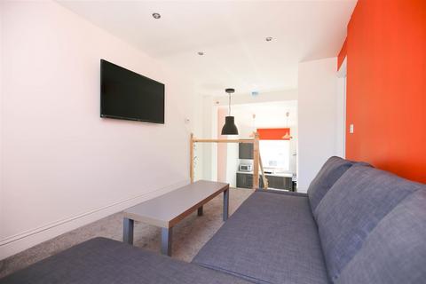 3 bedroom apartment to rent, St James Street, Newcastle Upon Tyne NE1