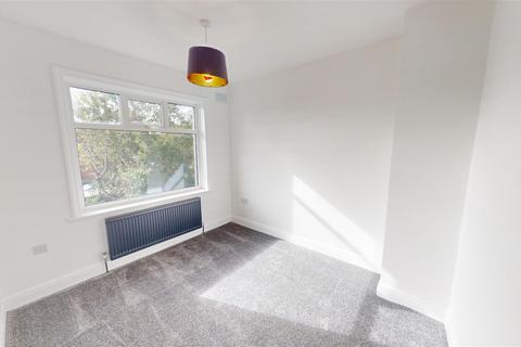 217 Beacon Road, Bradford, BD6 3DR