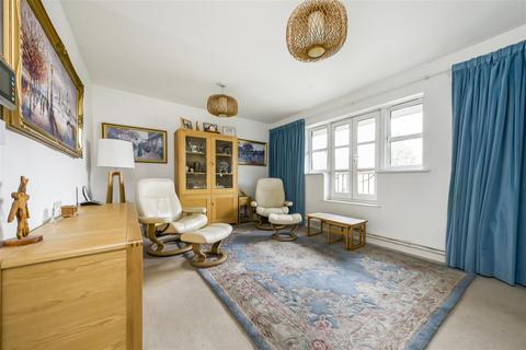 2 bedroom apartment for sale, Walpole Road, Teddington