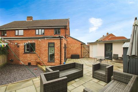 3 bedroom semi-detached house for sale, Alexander Close, Bromsgrove B61