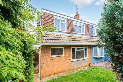 69 Barrymore Walk, Rayleigh, SS6 8YJ