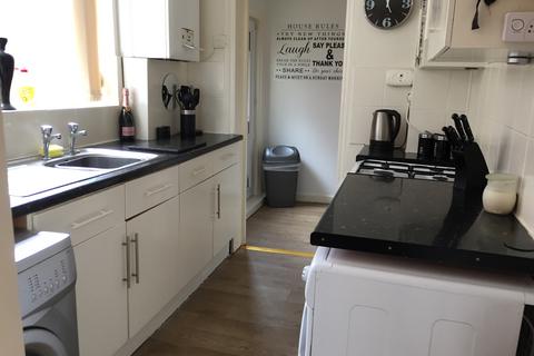 1 bedroom flat to rent, Ronald Road, Doncaster DN4