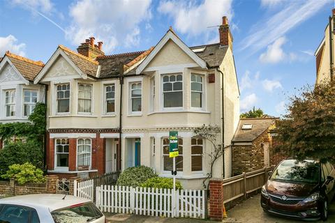 4 bedroom semi-detached house for sale, Gomer Gardens, Teddington