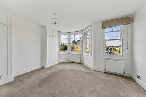 4 bedroom semi-detached house for sale, Gomer Gardens, Teddington