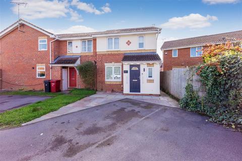 3 bedroom end of terrace house for sale, Nicholas Gardens, Cippenham