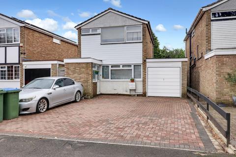 3 bedroom detached house for sale, Holroyd Road, Claygate, KT10