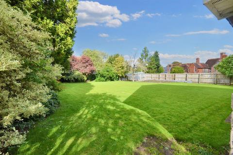 4 bedroom detached bungalow for sale, High Street, Henstridge, Templecombe