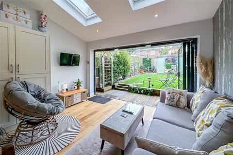 2 bedroom terraced house for sale, Cairns Close, St. Albans, Hertfordshire, AL4