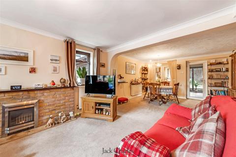 3 bedroom semi-detached house for sale, Town Acres, Tonbridge