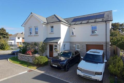 4 bedroom detached house for sale, Mayhew Gardens, Plymouth PL7