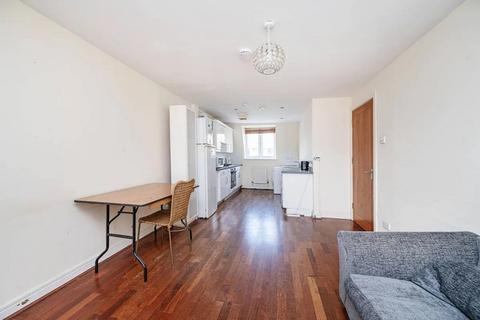 3 bedroom flat to rent, 118 Jamaica Street , E1 3HY