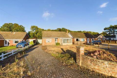 4 bedroom detached bungalow for sale, Stone Road, Dereham