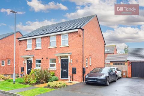 2 bedroom semi-detached house for sale, Wakelin Way, Lichfield, WS13