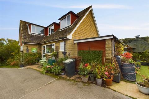 3 bedroom detached house for sale, West End, Welburn, York, North Yorkshire, YO60 7DX