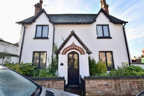 3 bedroom detached house for sale, Main Street, Humberstone Village, Leicester, LE5