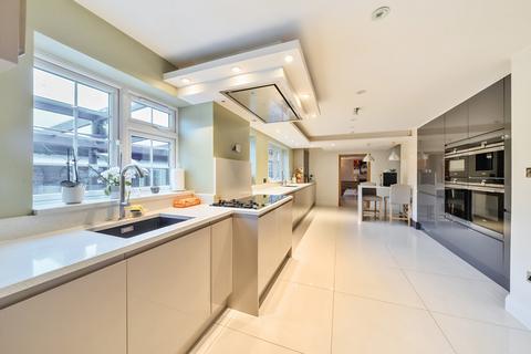 8 bedroom detached house for sale, Parkfield, Chorleywood, Rickmansworth