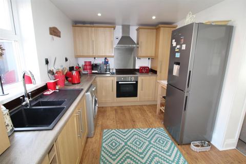 2 bedroom end of terrace house for sale, Cleveland Terrace., Newbiggin-By-The-Sea.