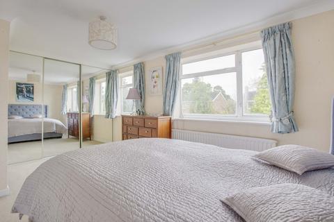 3 bedroom detached house for sale, Royle Close, Chalfont St. Peter, Buckinghamshire