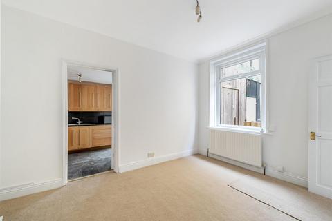 2 bedroom cottage for sale, Parkfield Road, London, NW10