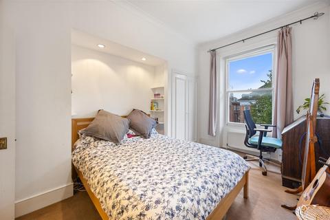 1 bedroom flat for sale, Belsize Avenue, Belsize Park NW3