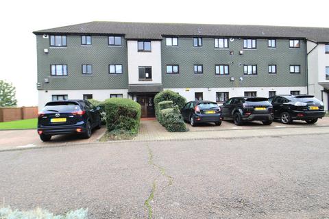 19, Franklyns Teviot Avenue, Aveley, South Ockendon, RM15 4QS