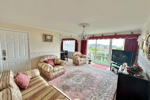 2 bedroom detached bungalow for sale, Broadley Drive, Torquay, TQ2 6UT