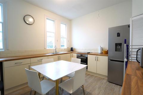 2 bedroom apartment for sale, West Park Avenue, Jersey JE2