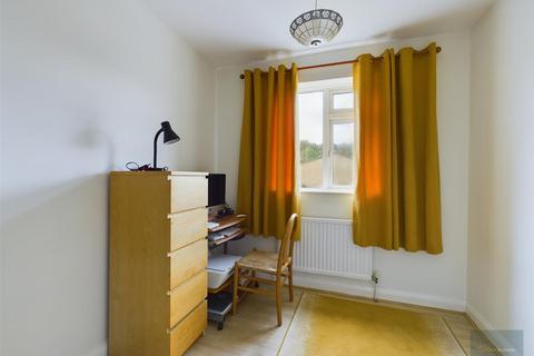 36 Bloomfield Avenue, Bath, BA2 3AJ